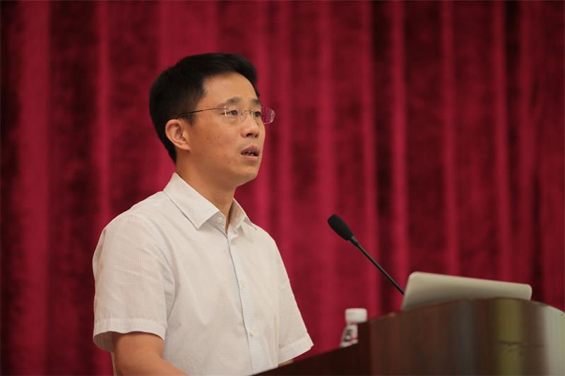 成书记