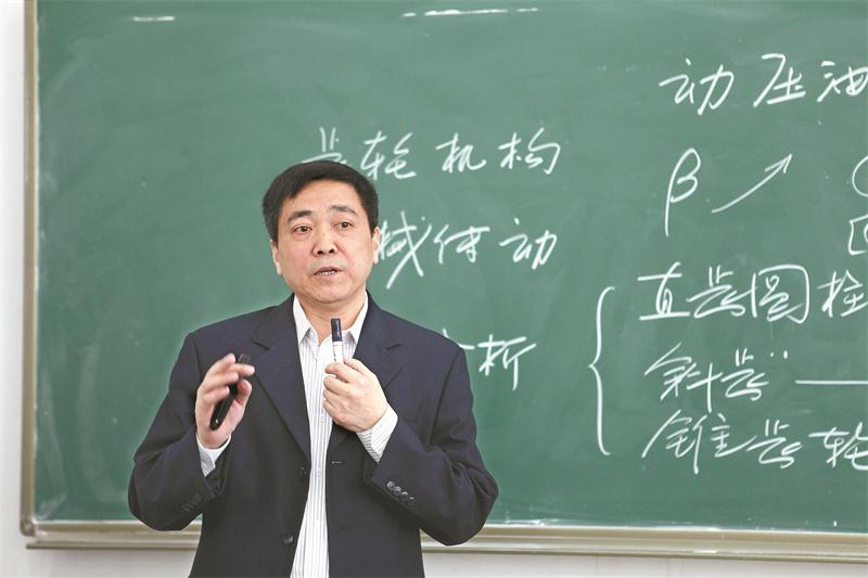 钟守炎教授1
